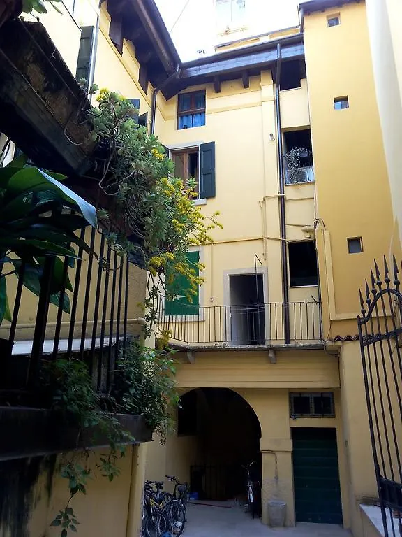 Hotel Ai Gabbiani Verona 0*,