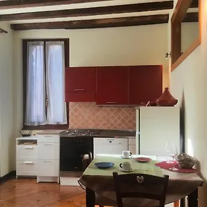  Appartamento Monolocale In Centro A